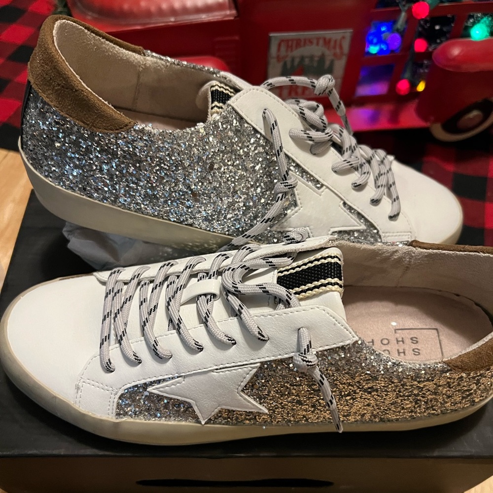 SHUSHOP SIZE 9